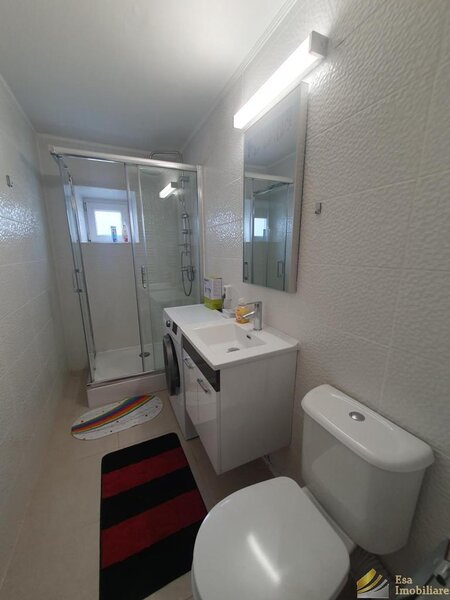 13 Septembrie, langa Liceul Odobleja,