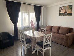 13 Septembrie, langa Liceul Odobleja